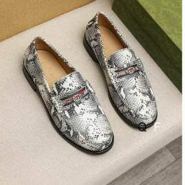 Picture of Gucci Shoes _SKUGuccisz38-44F12046011